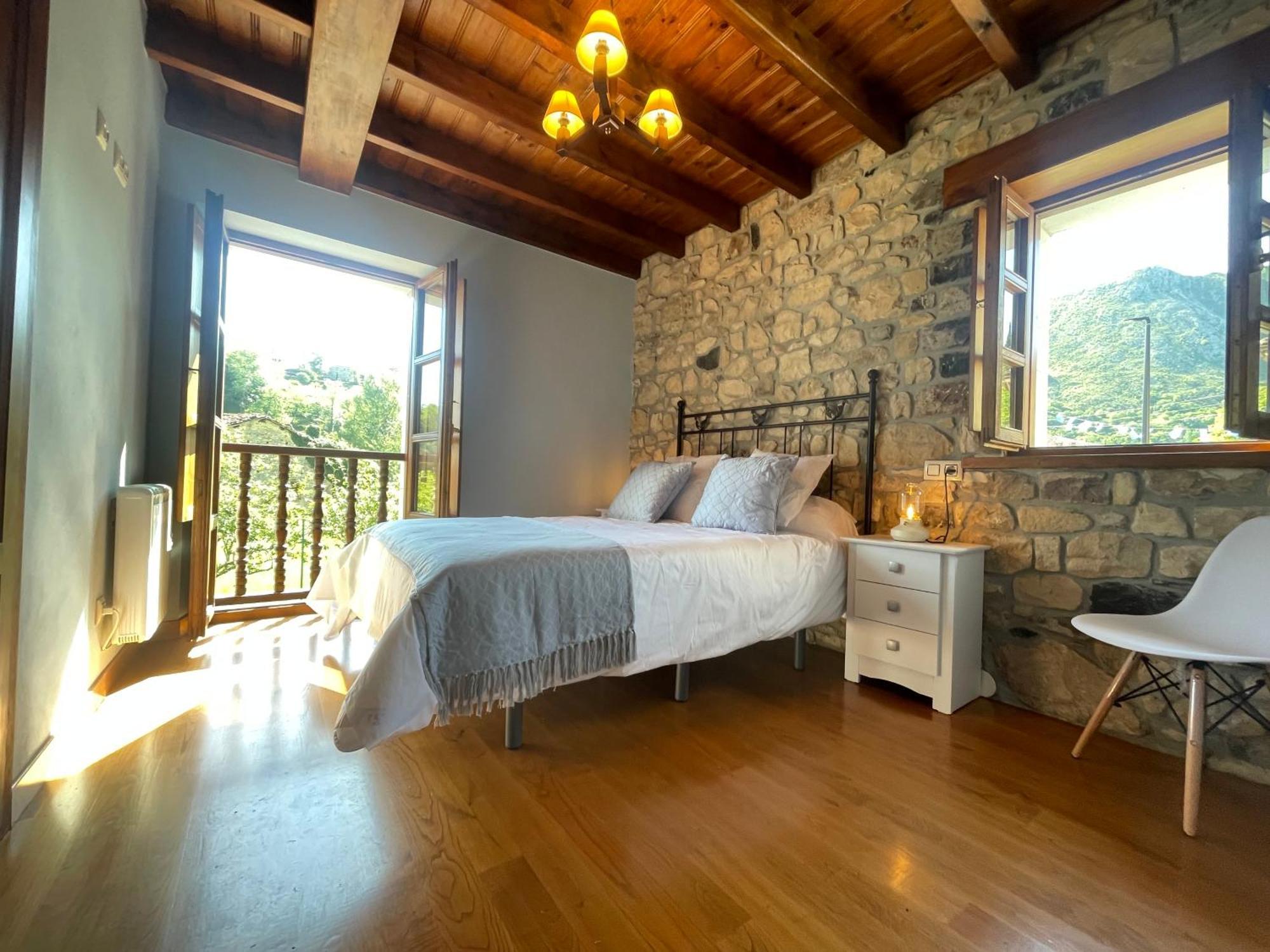 La Bolera Paraiso Astur Llanes Bagian luar foto